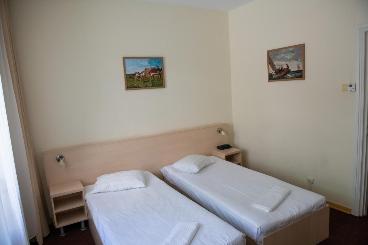 Hotel Panoramic Râmnicu Vâlcea Exteriér fotografie