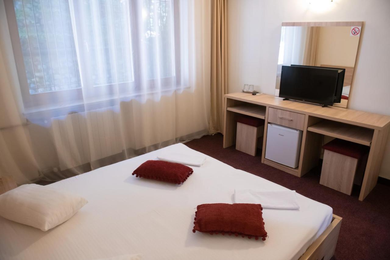 Hotel Panoramic Râmnicu Vâlcea Exteriér fotografie