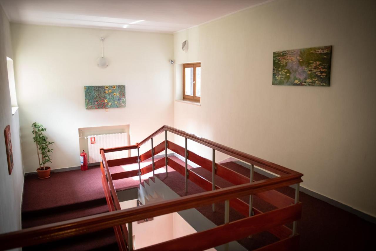 Hotel Panoramic Râmnicu Vâlcea Exteriér fotografie