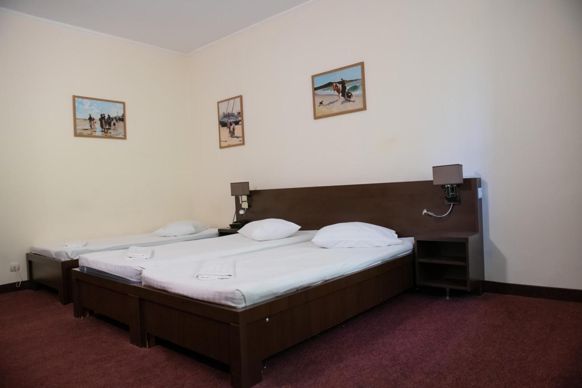 Hotel Panoramic Râmnicu Vâlcea Exteriér fotografie